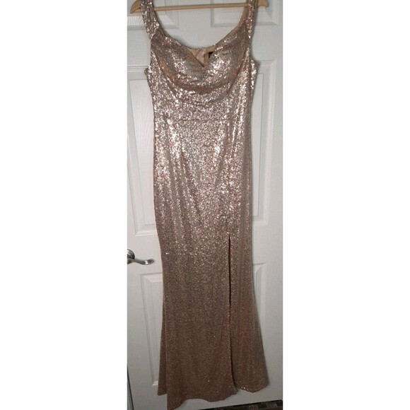 WINDSOR Special Occasion Hoco Formal Dance Champagne Sequins Evening Gown Sz L - Picture 1 of 10